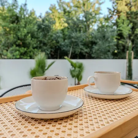 アパート Lana- Luxury ザダル