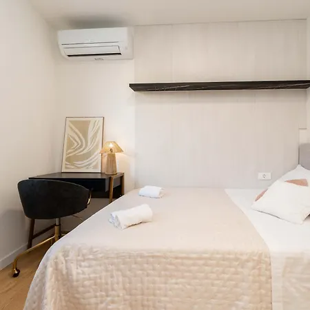 Lana- Luxury アパート *