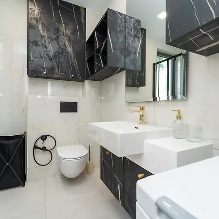 Lana- Luxury アパート *