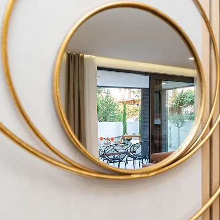 Lana- Luxury * ザダル